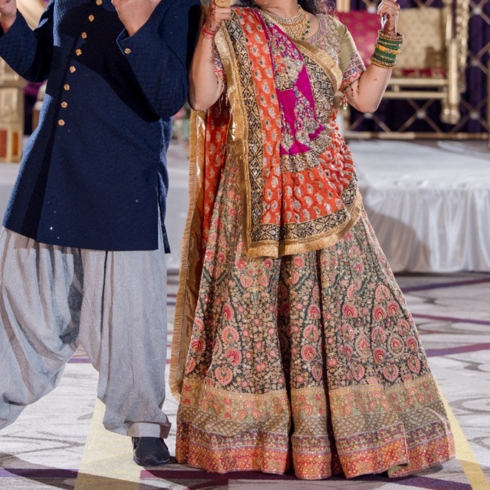 Asopalav lehenga choli